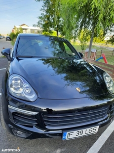 Porsche Cayenne 3.0 L