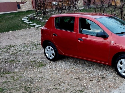 Dacia sandero benzina 2017 unic proprietar de noua euro 6