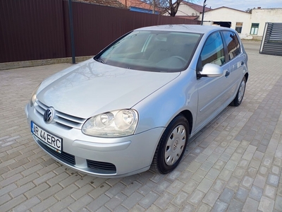 Golf V 1.9 Tdi cel mai fiabil Santana