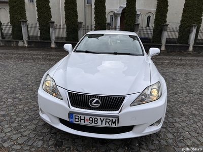 Lexus IS220d