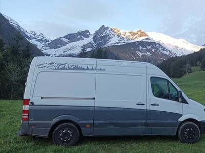 Mercedes Sprinter Camper van