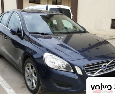 Volvo S60 2015 FULL