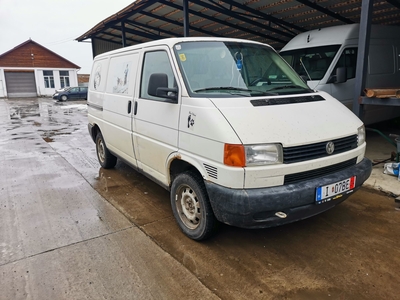 VW Transporter t4 2.5 tdi Falticeni