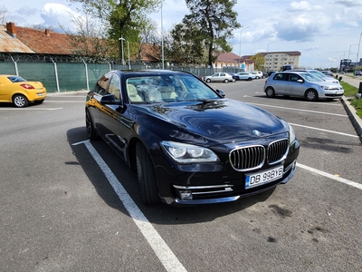 Bmw 740 xdrive individual Vacaresti