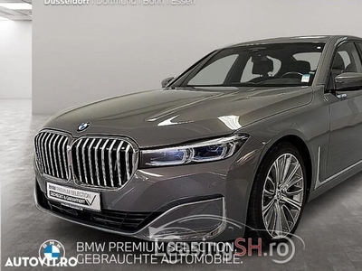 BMW Seria 7 730d xDrive MHEV