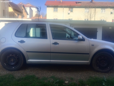 Golf 4 1.6 cu gpl