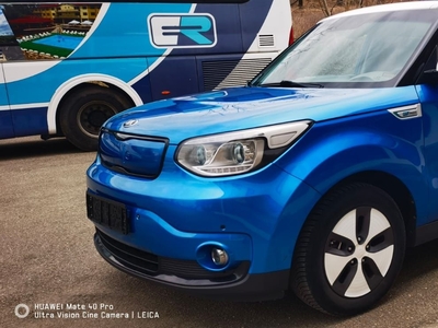 Kia Soul 2016 full electric, camera marsarier, navigatie Hunedoara