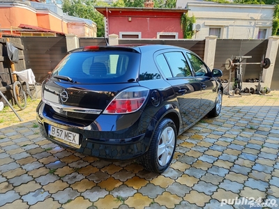 Opel Astra - 2012 EURO 5