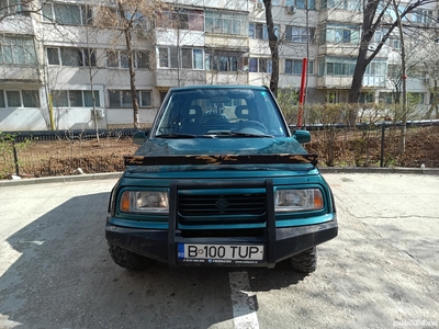 Suzuki Vitara 4x4 - cititi cu atentie anuntul