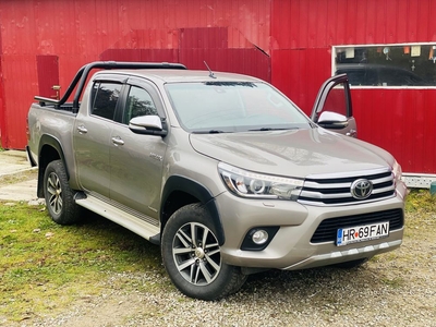 Toyota hilux 2.4 2018 automata Ghimes