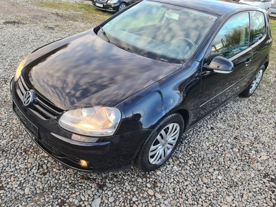 Vw Golf 5 2.0 140cp 2 uși Reghin