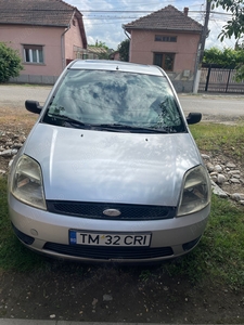 Ford fiesta agreat scoala de soferi