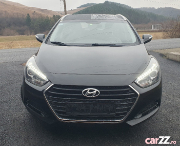 Hyundai i40 Facelift 1.7CRDi 141cp Automat Euro 6 Navi