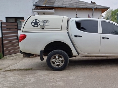 Mitsubishi L 200