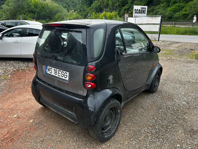 SMART FORTWO 0.8 diesel an 2002