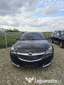 Opel insignia / rate