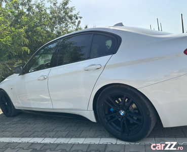 BMW 320d Limousine M Sport Navi FSE PDC