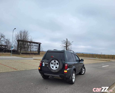 Land rover freelander, automata