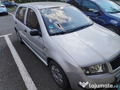 Skoda fabia 1.2 benzina an 2003