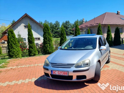 Vw golf 5 1.6 benzină