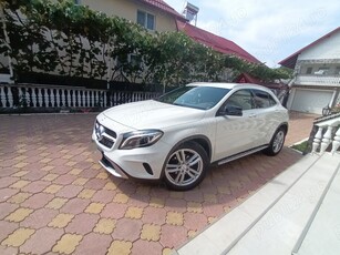 Mercedes 4 matic Gla