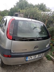 Opel CORSA C Berlina cu Hayon