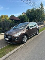 Peugeot 3008 Hybrid 4 SUV 2.0 Diesel + Electric