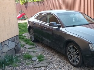 Vând Audi A5