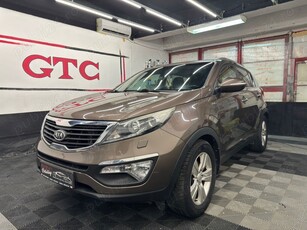 Vand KIA SPORTAGE an 2013 4x4, 114000 km