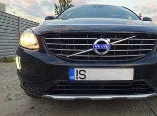 Volvo XC60 - Summum - D3 136cp - 5 cilindri