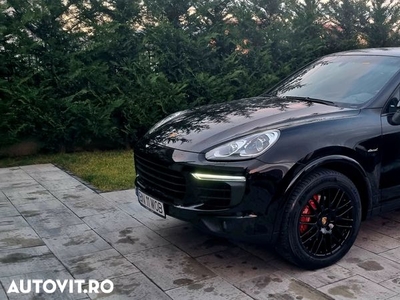 Porsche Cayenne Diesel Platinum Edition