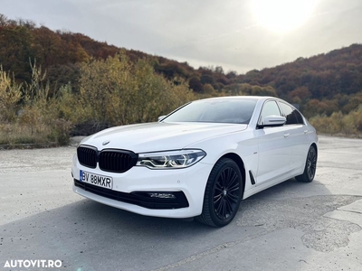 BMW Seria 5 530d xDrive Aut. Sport Line