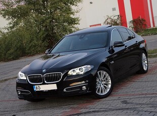 BMW Seria 5 520d Aut. Luxury Line