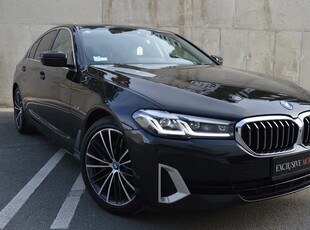 BMW Seria 5 530e xDrive Aut. Luxury Line