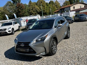 Lexus Seria NX 300h