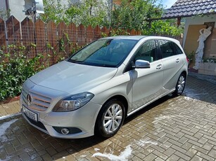 Mercedes-Benz B 180 CDI (BlueEFFICIENCY) 7G-DCT