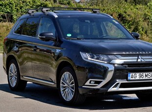 Mitsubishi Outlander 2.4 4WD Plug-In Hybrid