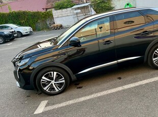 Peugeot 3008 Hybrid4 300 e-EAT8 Allure