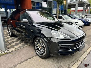 Porsche Cayenne E-Hybrid Tiptronic S Platinum Edition