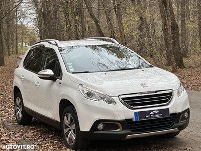 Peugeot 2008 BlueHDi 100 STOP & START Style