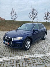 Audi Q5 2.0 40 TDI quattro S tronic Design