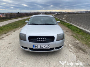 Audi TT quattro 224cp