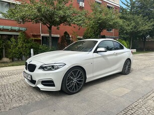 BMW M2 M240i xDrive AT