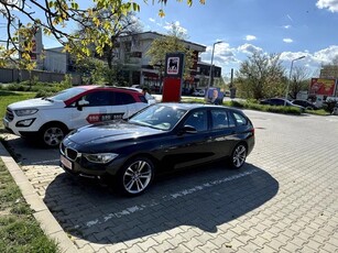 BMW Seria 3 320d Touring Aut. Sport Line