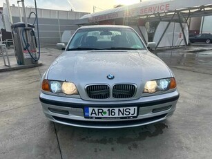 BMW Seria 3 320i