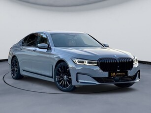 BMW Seria 7 730d xDrive MHEV