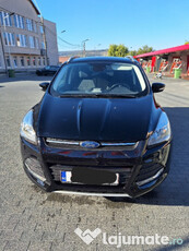 Ford Kuga 1.5 benzină