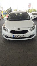 Kia Ceed Cee'd 1.4 DSL Best