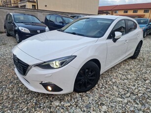 Mazda 3 SKYACTIV-D 150 Sports-Line