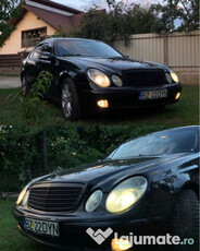 Mercedes w211 an 2003